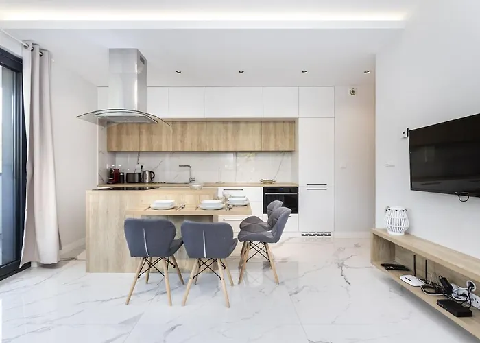 Natural Апартаменты *