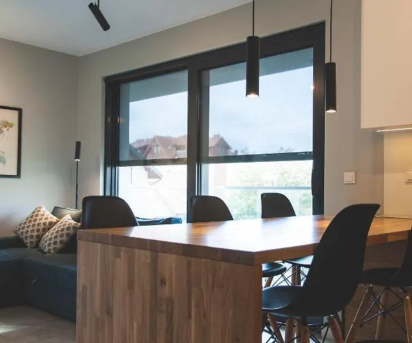 Natural Апартаменты *